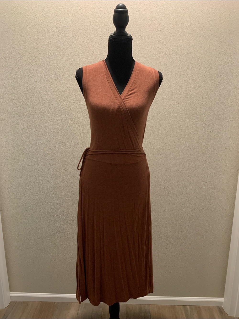 Prana Rust Brown Sleeveless Wrap Midi Dress NWOT ( Size XS)
